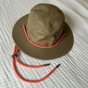 NWT Merrell Trailhead Bucket Hat - Khaki